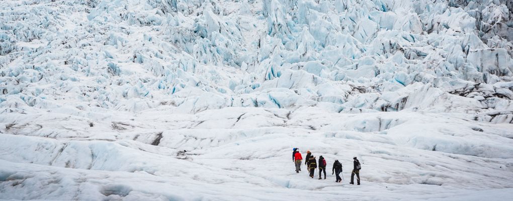 Glacier hike on Falljökull, the glacier tongue of Vatnajökull