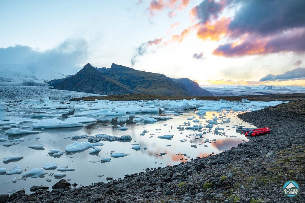 Sunset at Fjallsarlon Glacier Lagoon